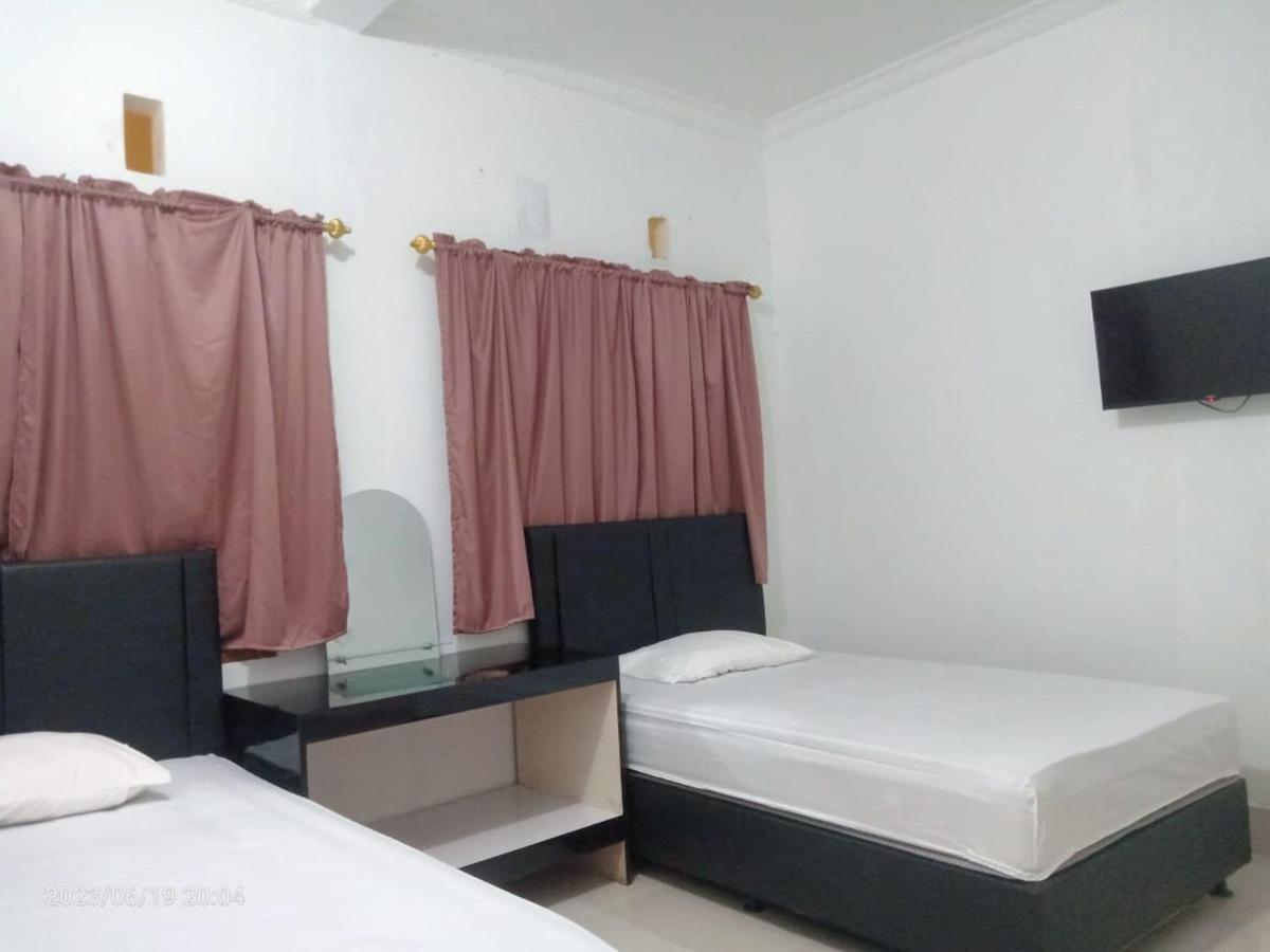 Permata Homestay Kotamobagu Mitra Reddoorz Zewnętrze zdjęcie