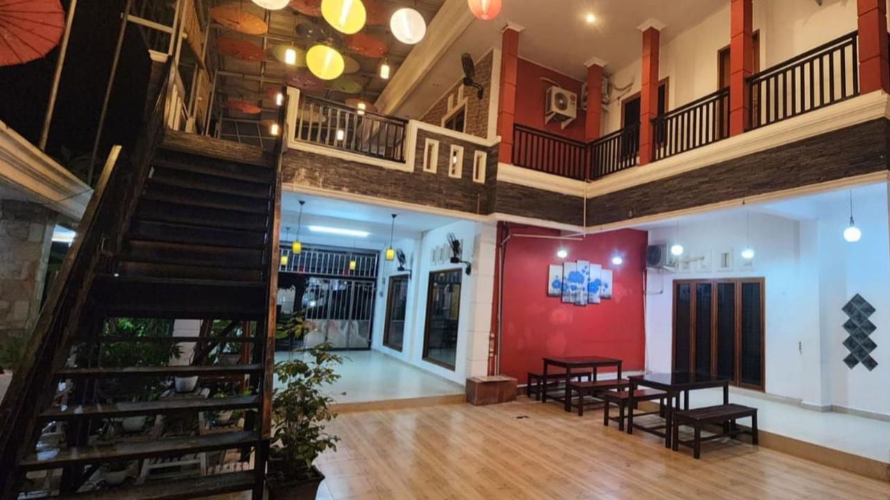 Permata Homestay Kotamobagu Mitra Reddoorz Zewnętrze zdjęcie